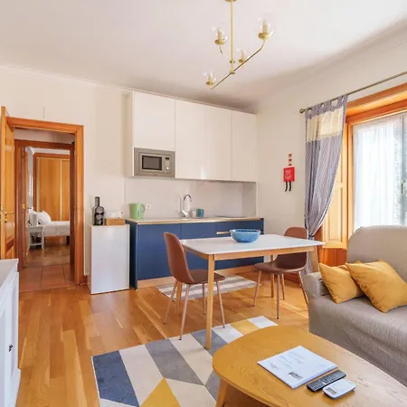 T1 Charme, Perto De *